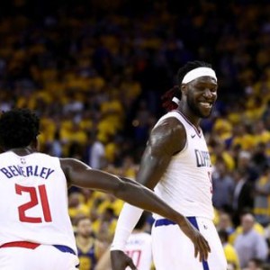  申京全能发挥火箭主场力克快船斩获赛季第41胜